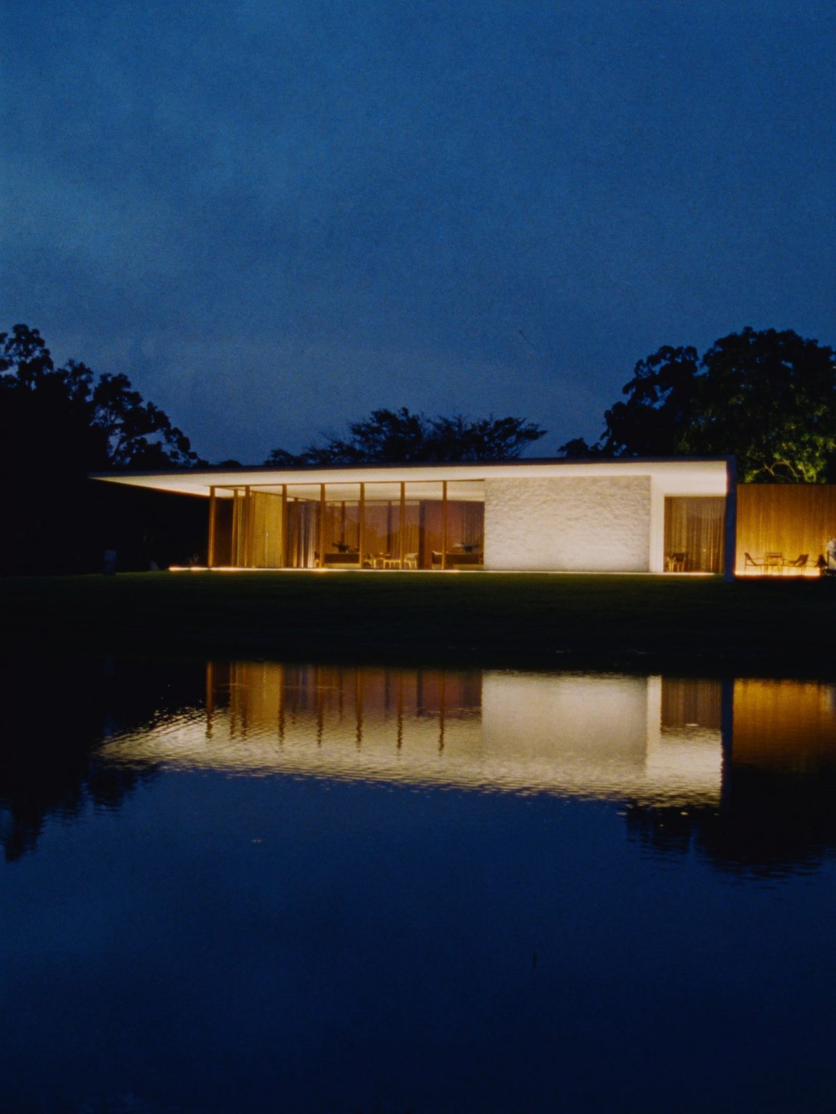 Casa de alto padrão no Cerrado goiano da Fazenda do Lago, perto de Brasília